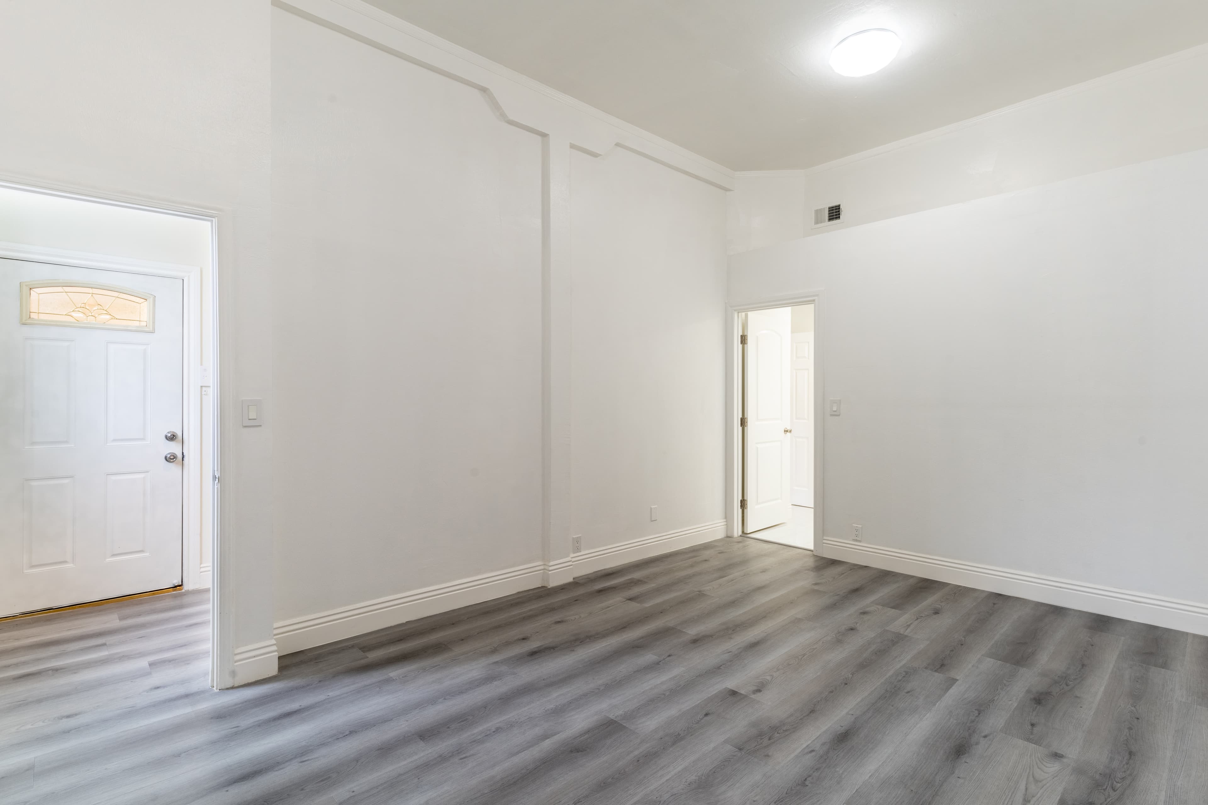 398 Vienna St, San Francisco, CA 94112, thumbnail 16