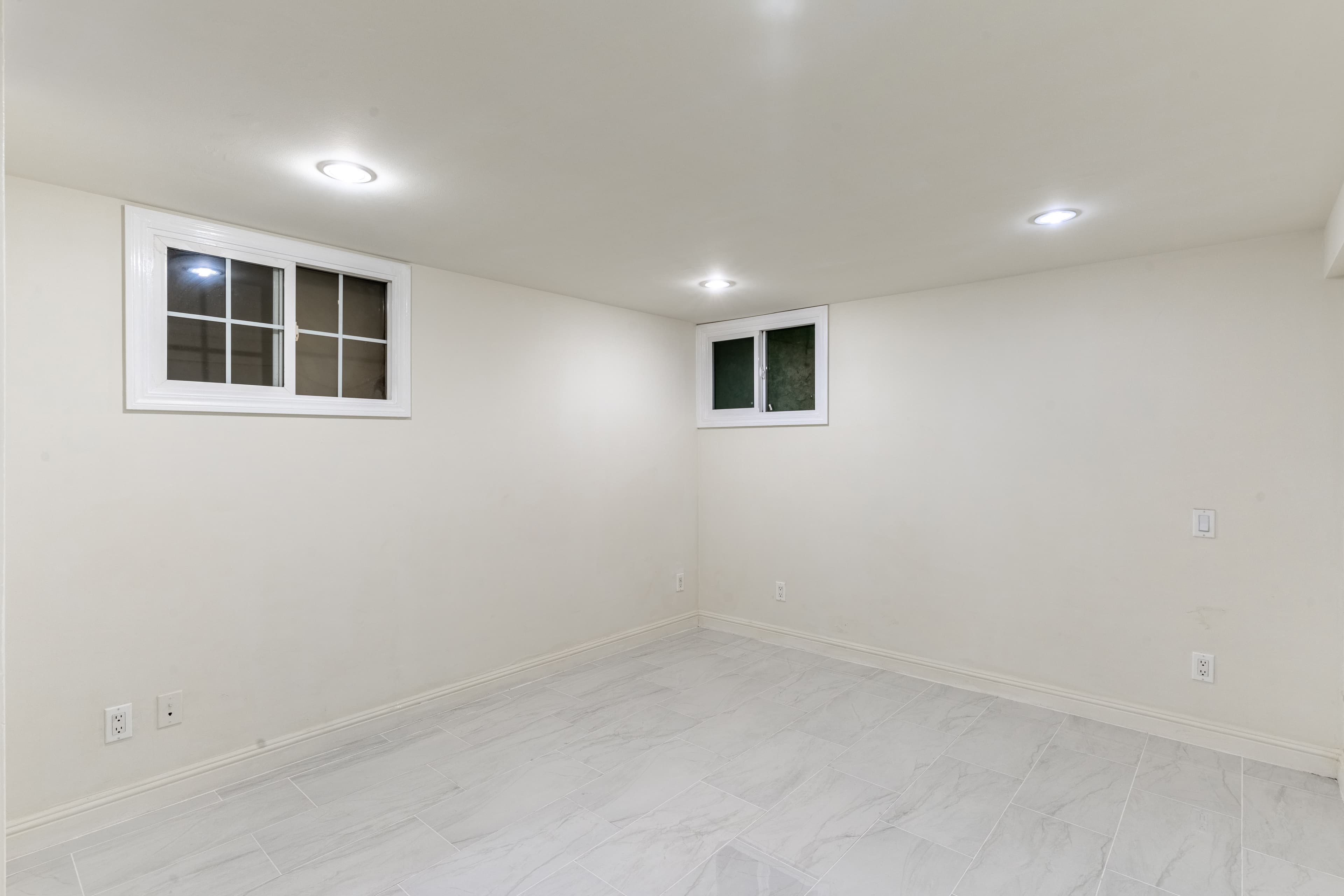 398 Vienna St, San Francisco, CA 94112, thumbnail 39