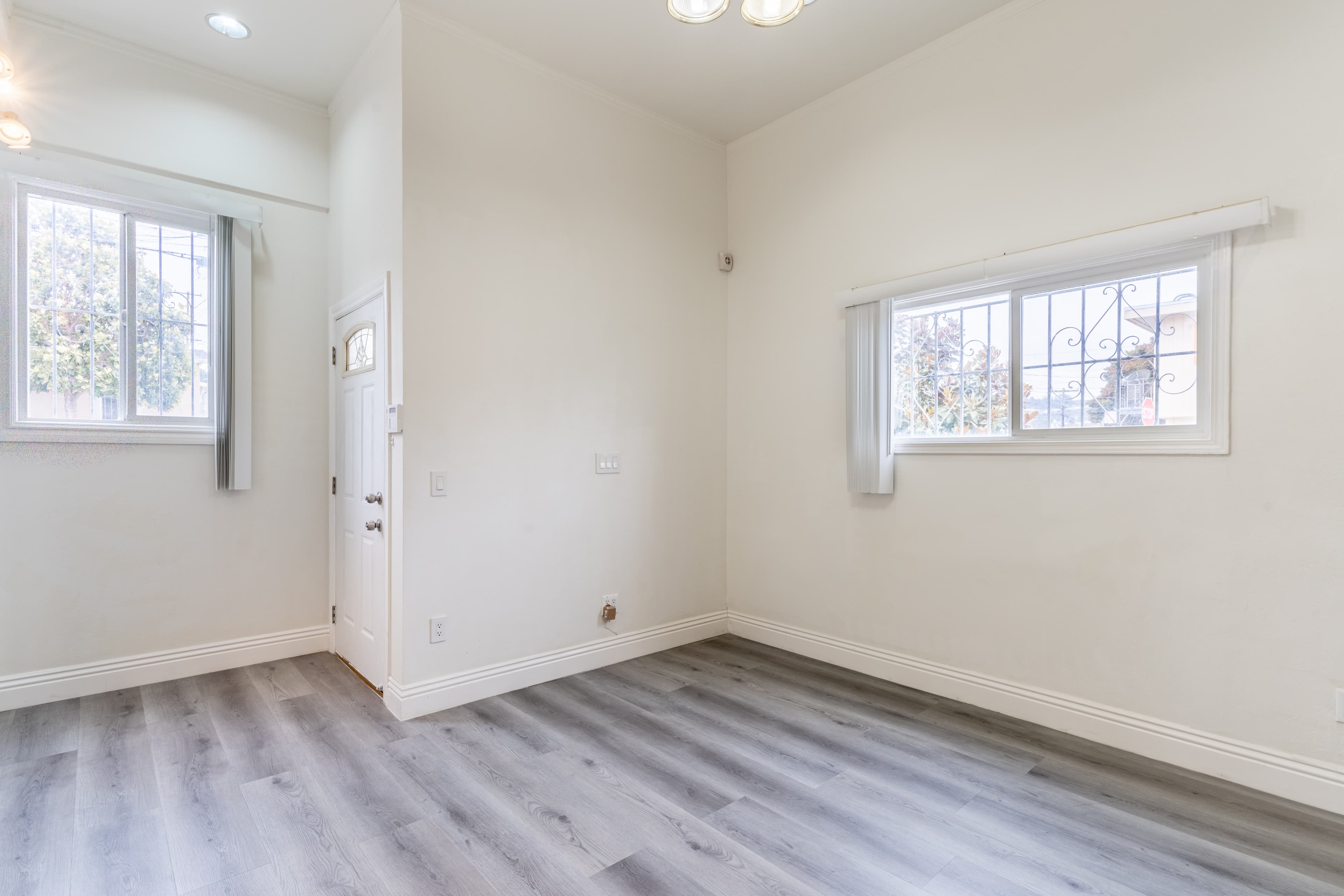 398 Vienna St, San Francisco, CA 94112, thumbnail 43