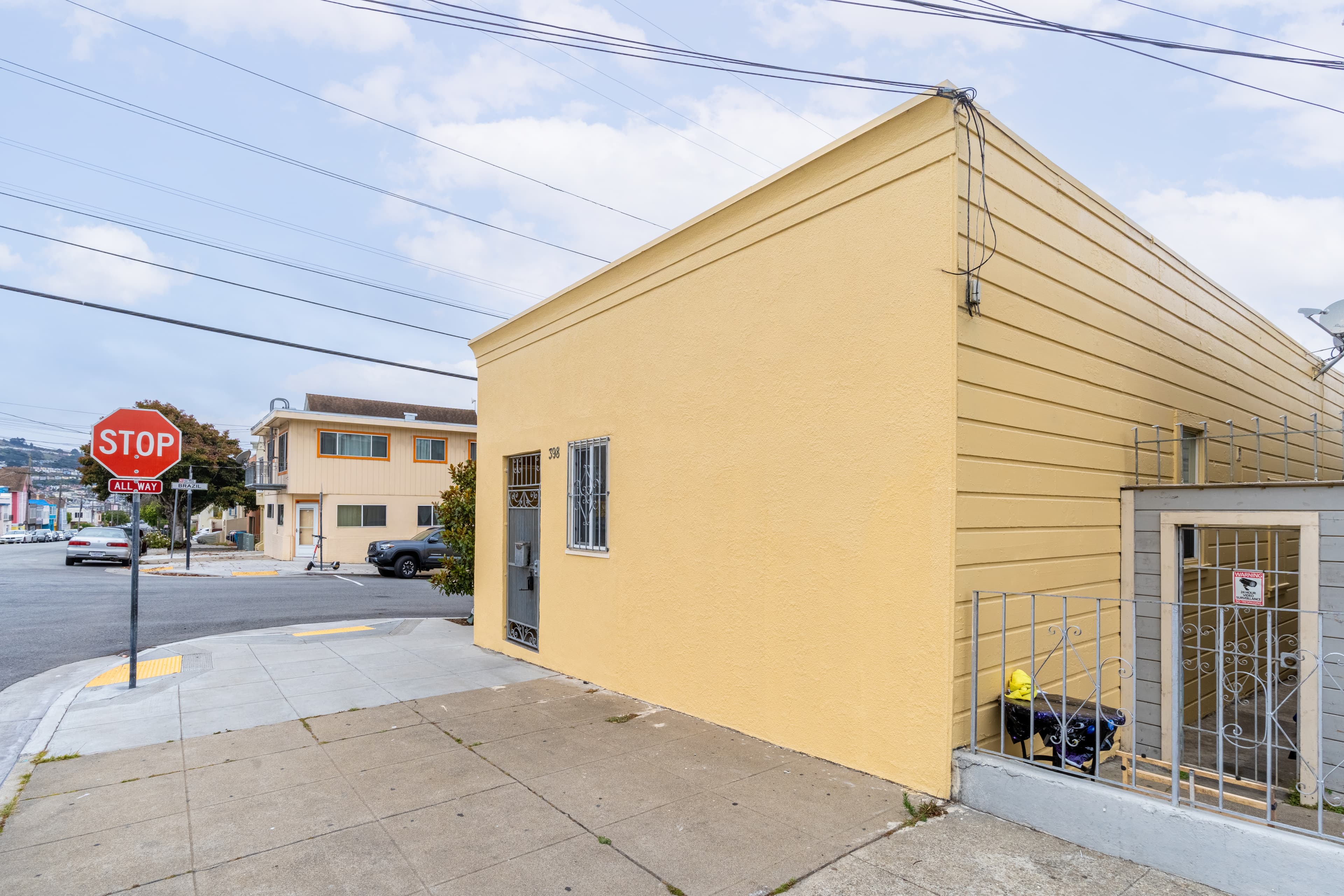 398 Vienna St, San Francisco, CA 94112, thumbnail 46