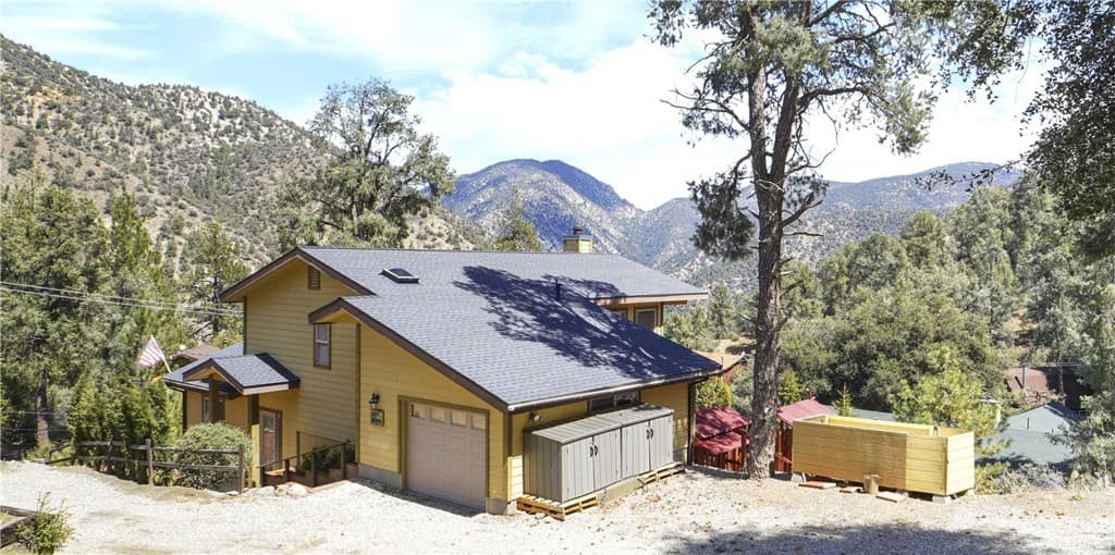 15320 San Moritz Dr, Pine Mountain Club, CA 93222, photo 1 of 1