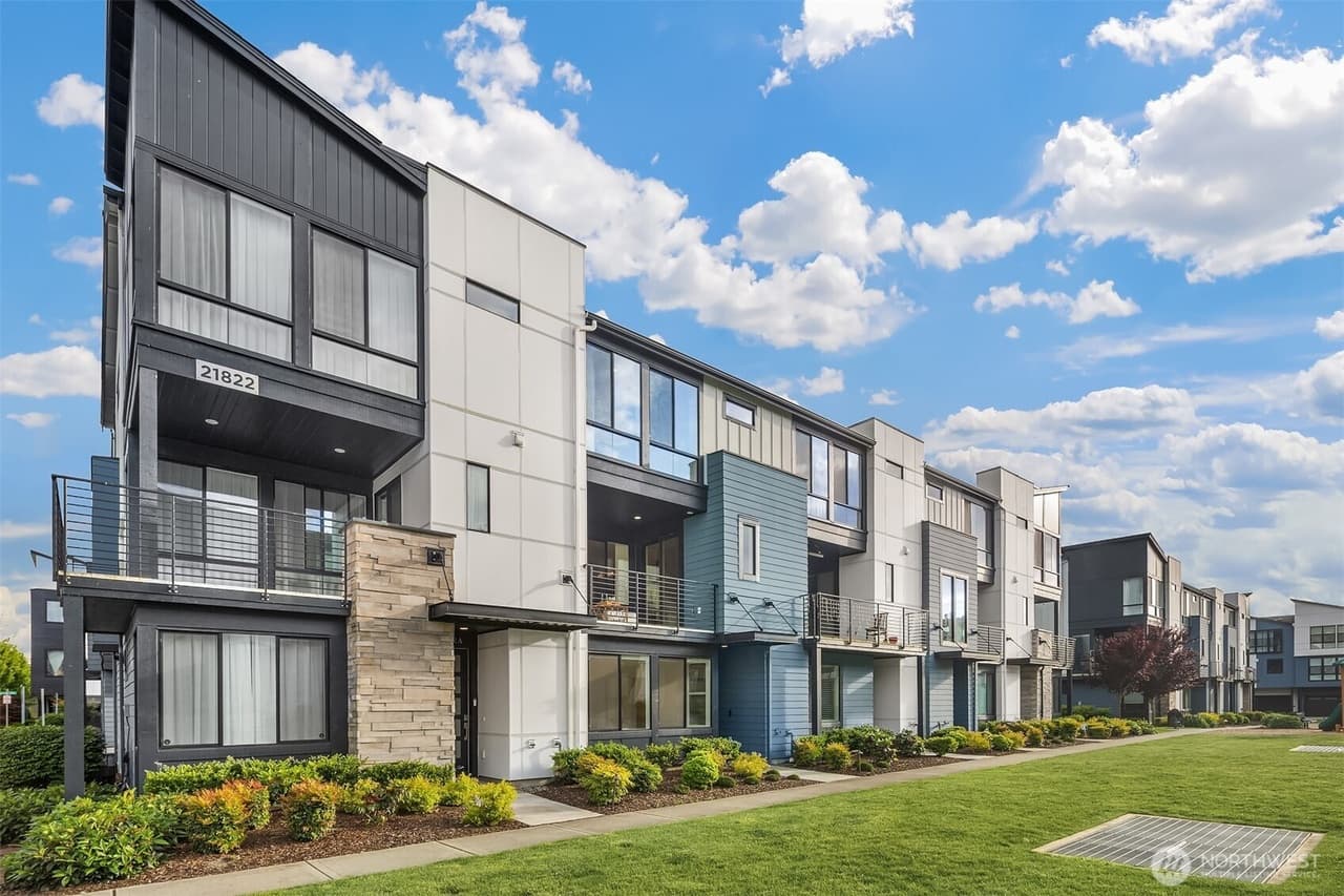 Purchased: 21822 25th Avenue Southeast, Bothell, WA
