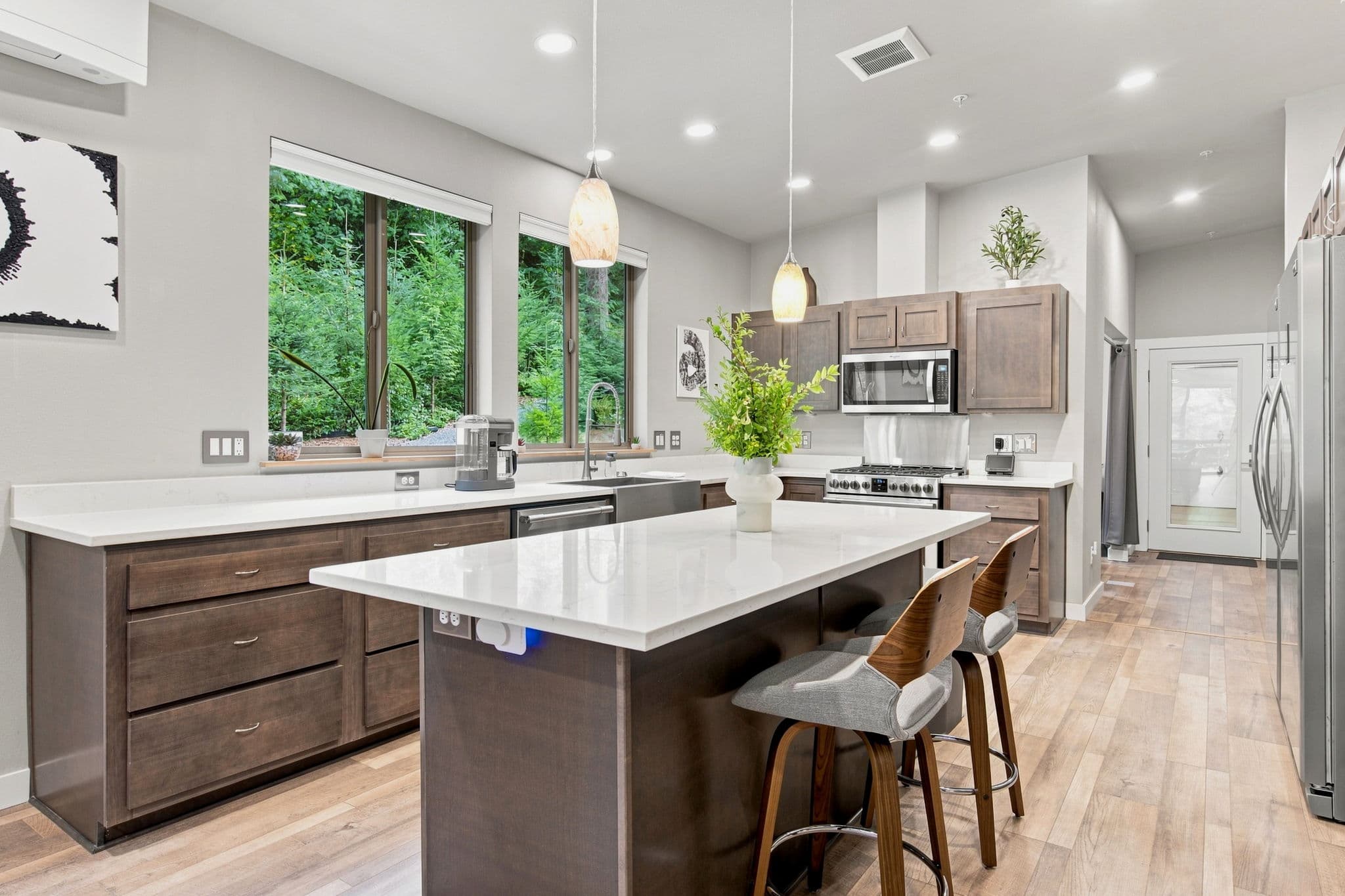 9720 Northeast Lofgren Rd Bainbridge Island, WA 98110, thumbnail 27